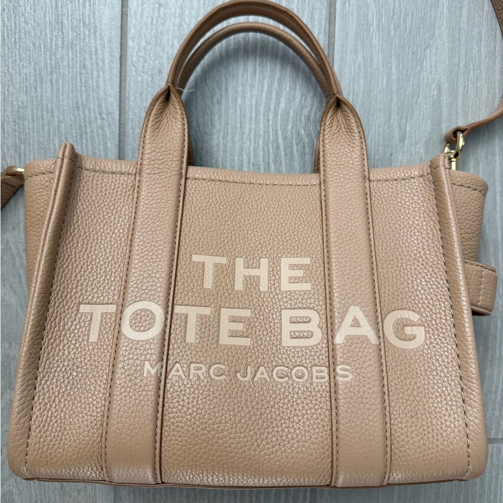 Marc Jacobs The Tote Bag